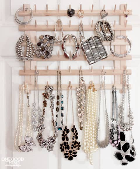 Display Your Jewelry In A Creative Way With These 17 DIY Jewelry Organizer Ideas 15