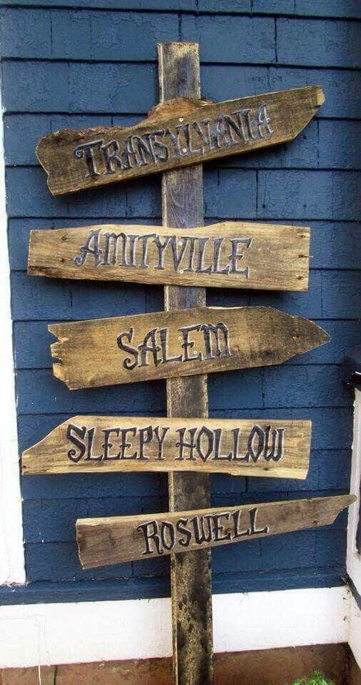 91. USE TIM BURTON FONTS FOR YOUR HALLOWEEN SIGNBOARDS