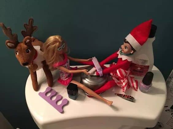 106. Elfie getting his Nails Done