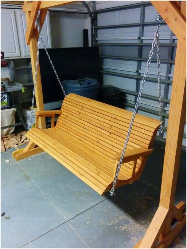 THE REDWOOD PORCH SWING