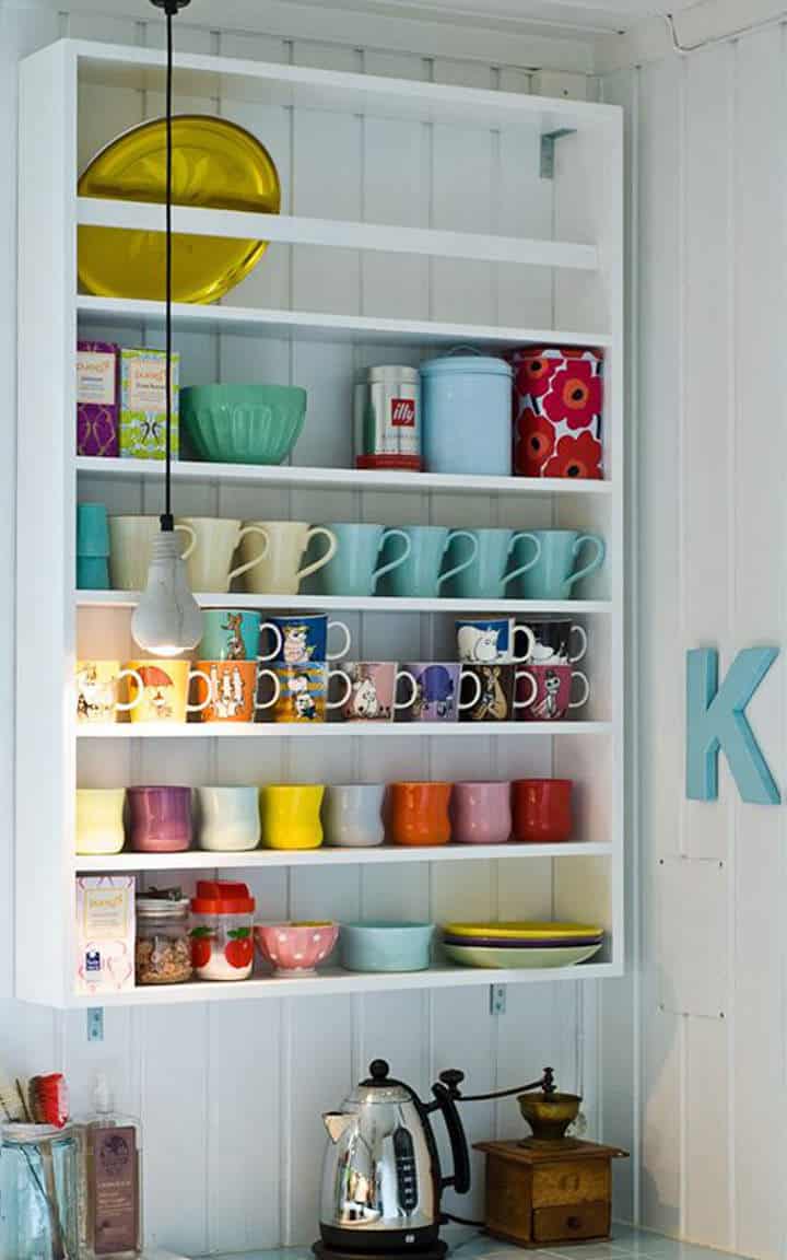 creative ways to store your mugs 3