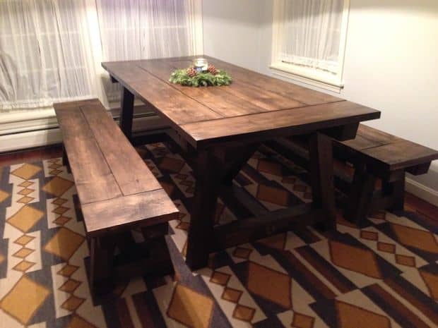  THE SIMPLE FARMHOUSE TABLE WITH BENCHES