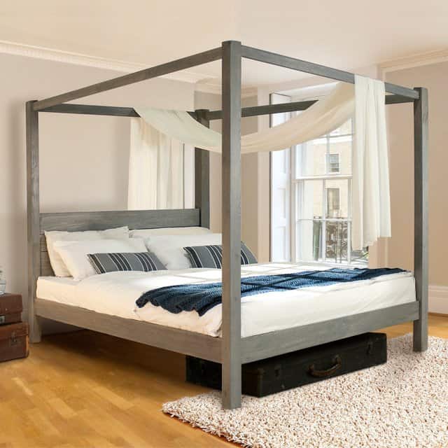 CLASSIC FOUR POSTER BED