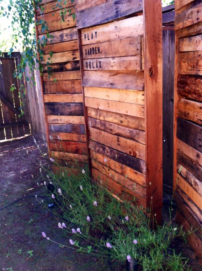 ANOTHER PRIVATE PALLET FENCE