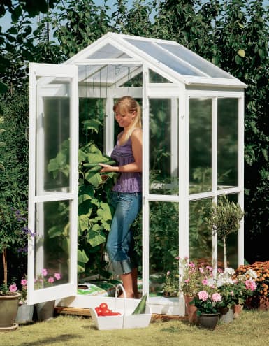 45. BUILD THIS AMAZING DIY FOLD-UP GREENHOUSE FOR YOUR PLANTS