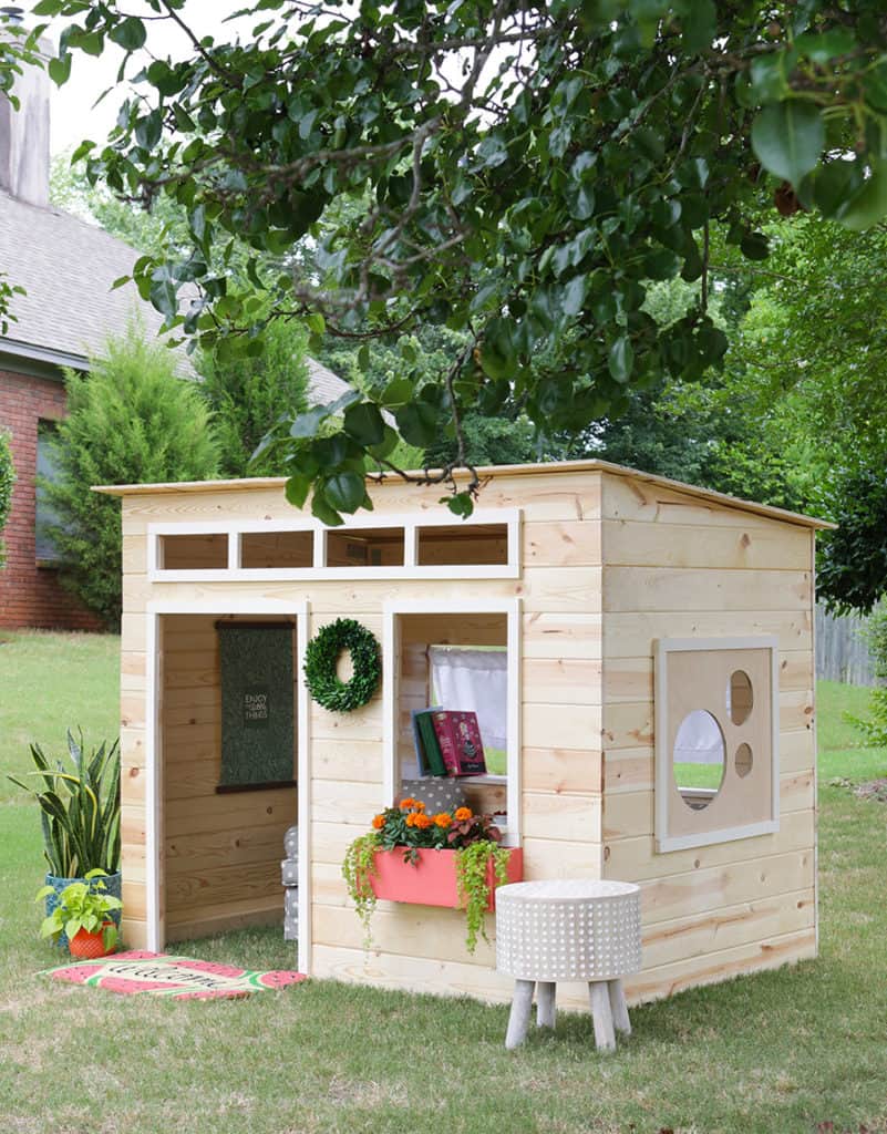 THE EASY INDOOR PLAYHOUSE