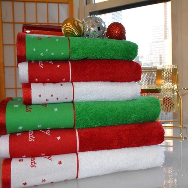 christmas reindeer embroidered turkish cotton 2 piece towel set 5e4a8f7d a0b9 4c42 a480 72429f87c0de 600