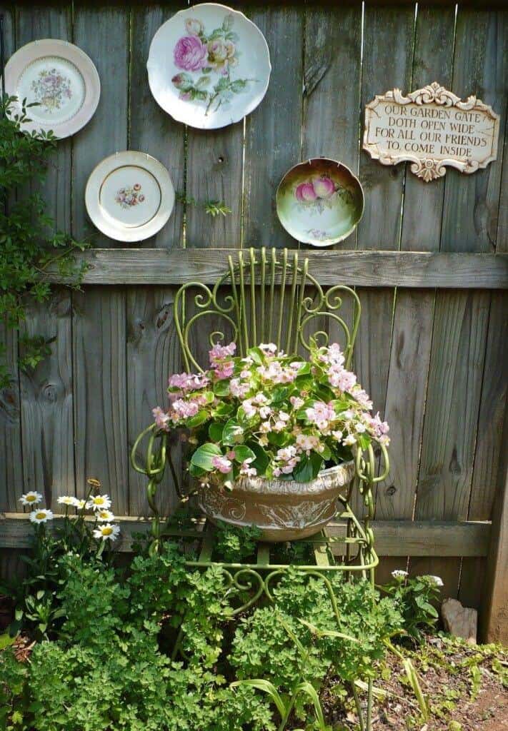 01 vintage garden decor ideas homebnc