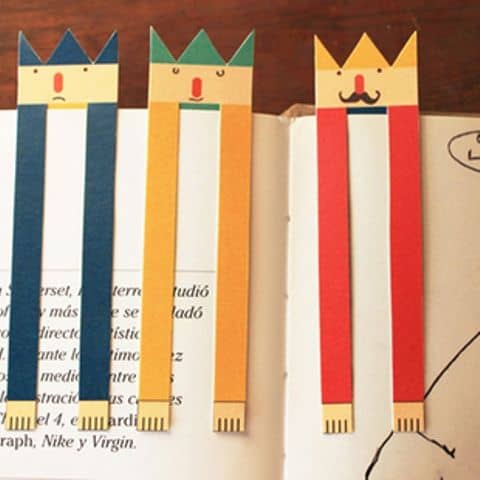 A BOOKMARK WITH REALLY LONG HANDS