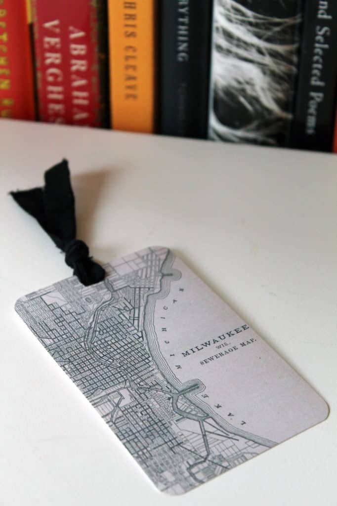 MAP YOUR FAVORITE PLACE ONTO THE BOOKMARK