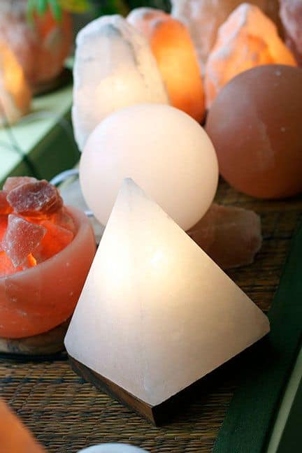 Himalayan Salt Lamps | Are the Health Benefits Real?