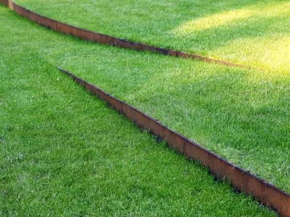 65. Corten Garden Edging 