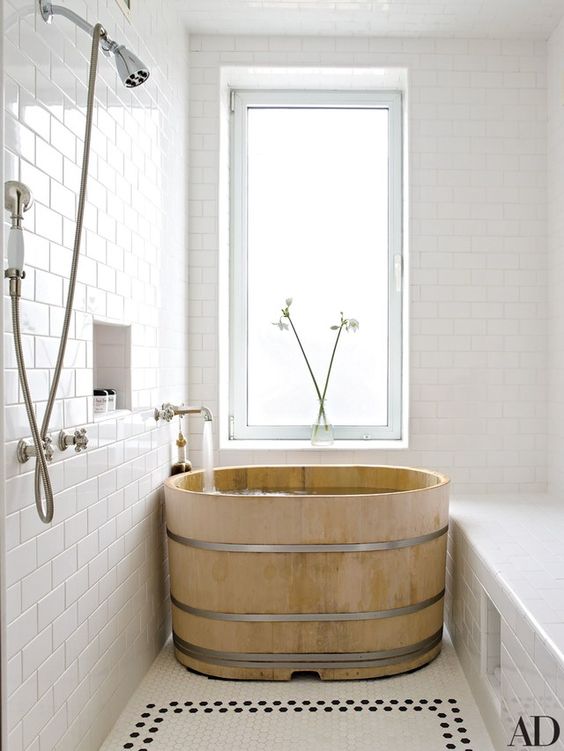 Simple Wooden Bathtub