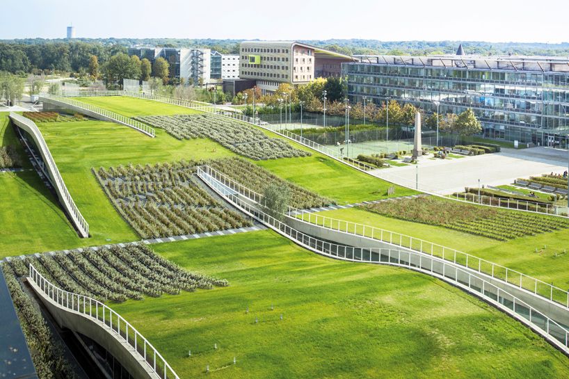 jean philippe pargade technical and scientific centre of paris concrete hill designboom 01