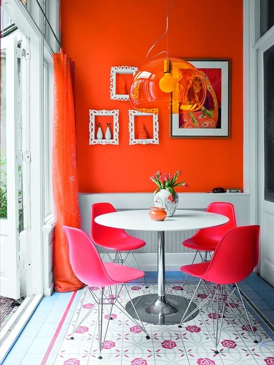 orange and fuchsia interior decor