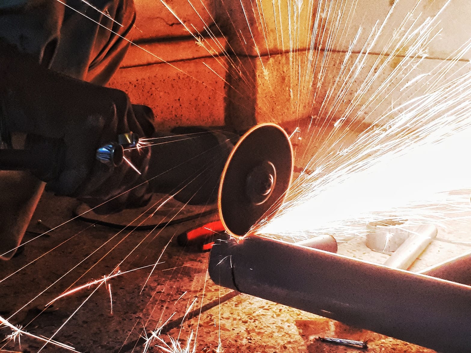 Best Angle Grinder Buying Guide