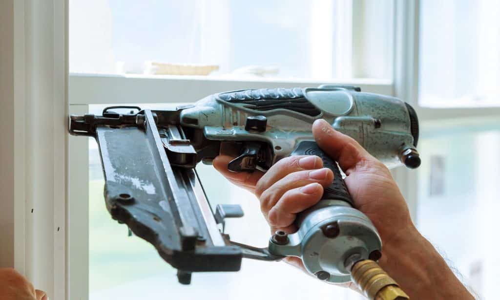 Pin Nailer Vs Brad Nailer 101 Differences & Advantages