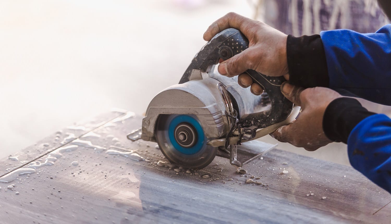 2 Best Toe Kick Saws | Reviews + Guide