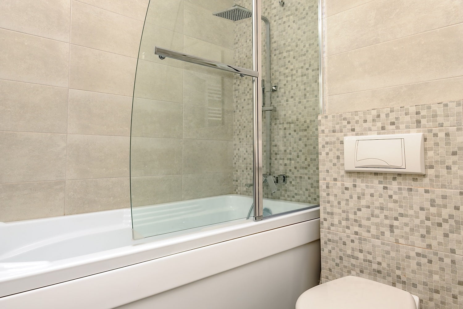 Modern apartment's white and beige bathroom interior