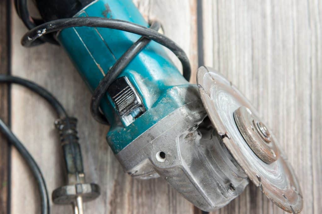 8 Best Rebar Cutter & Bender Reviews + Buyer's Guide