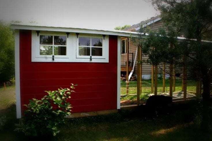 Chicken Coop Home With A View 