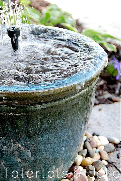 Overflowing Ceramic Pot Fountain