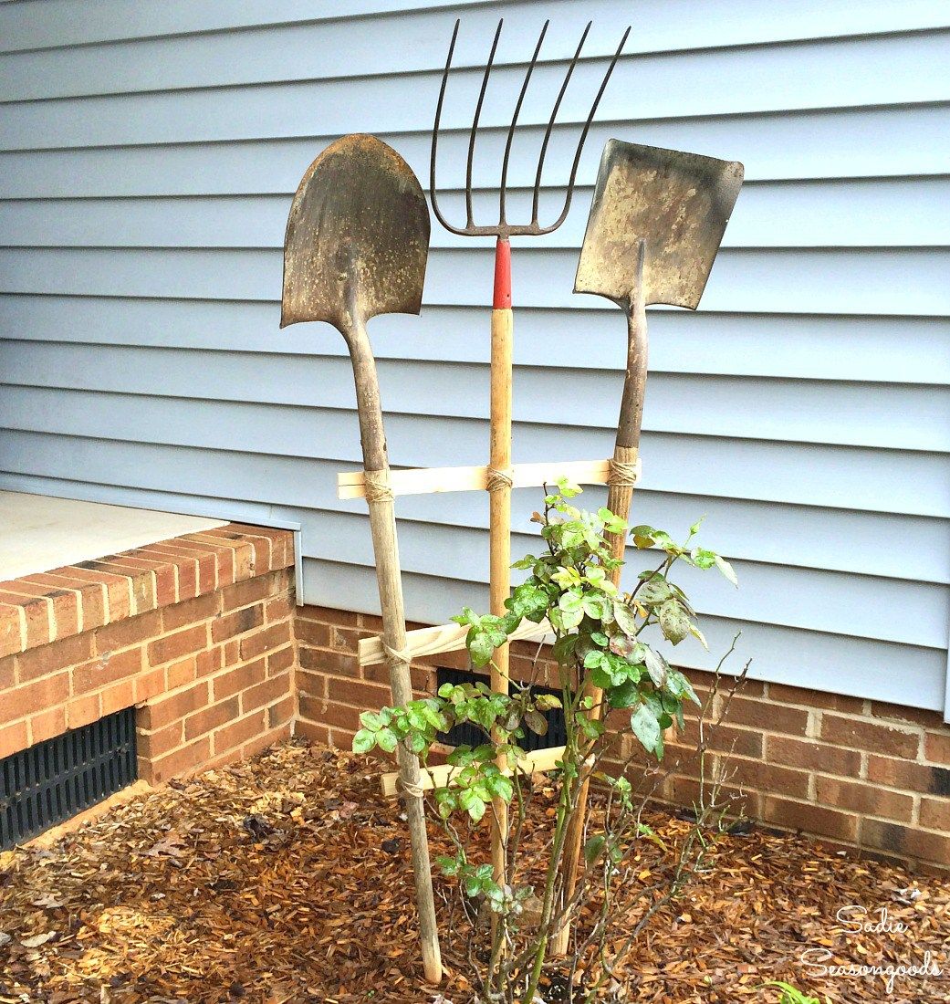 Garden Tools Trellis