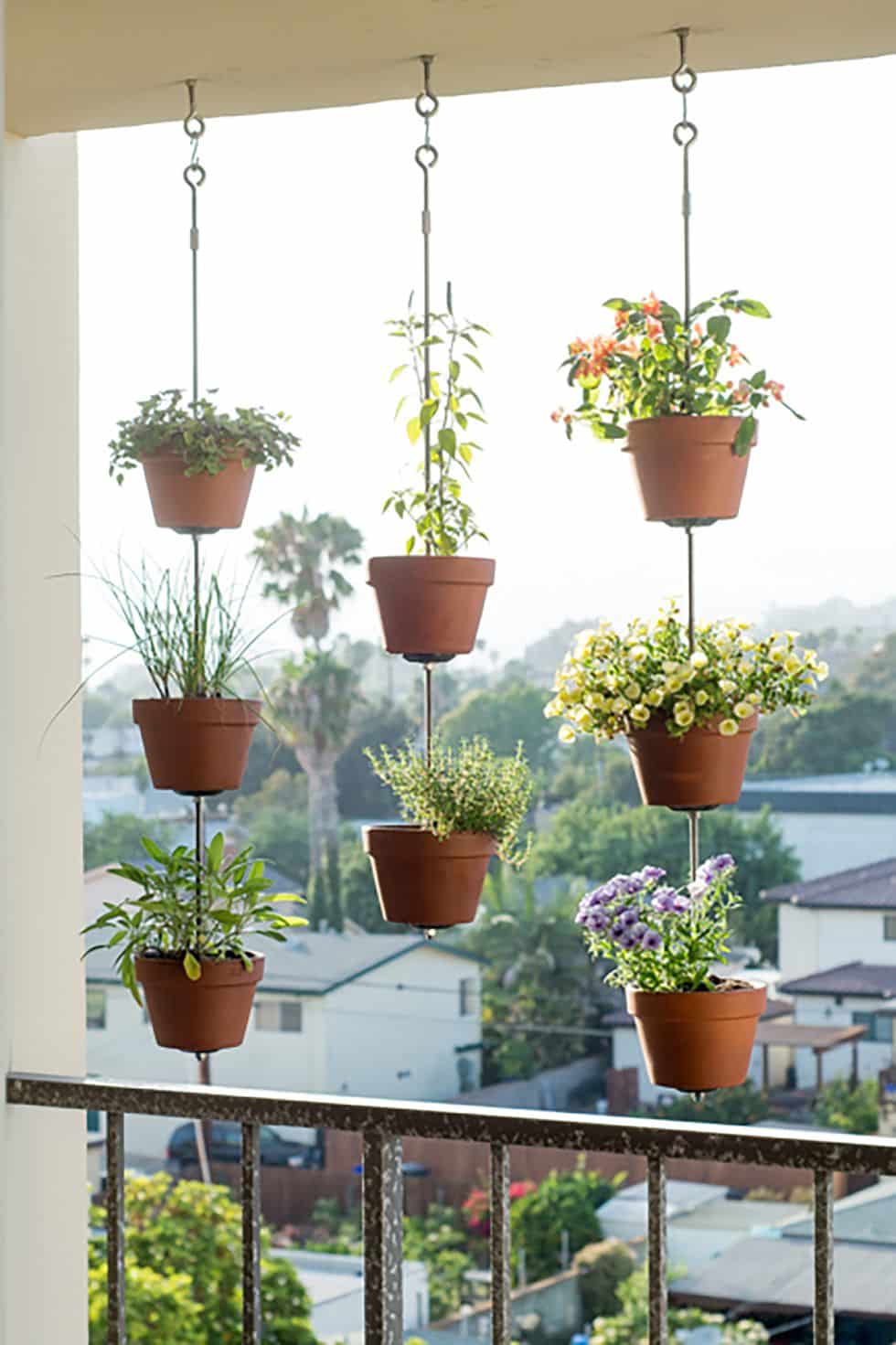 Clay Hanging Pots