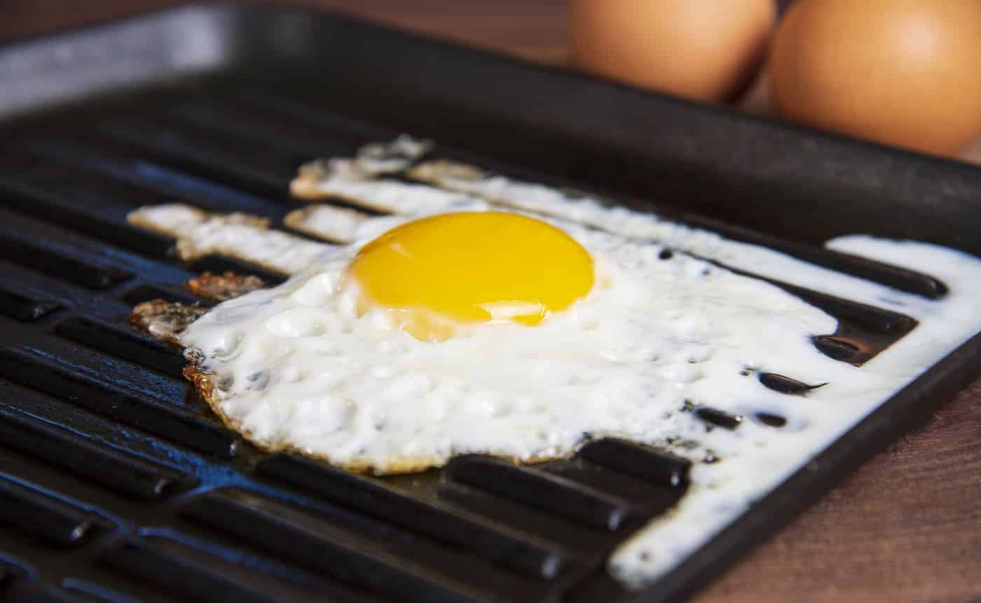 Fried eggsfried egg in Electric Griddle Buyers’ Guide