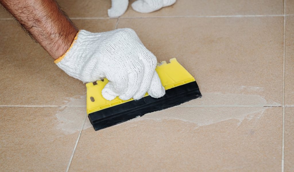 7 Best Grout Sealers For Shower [Reviewed+Buyer's Guide]