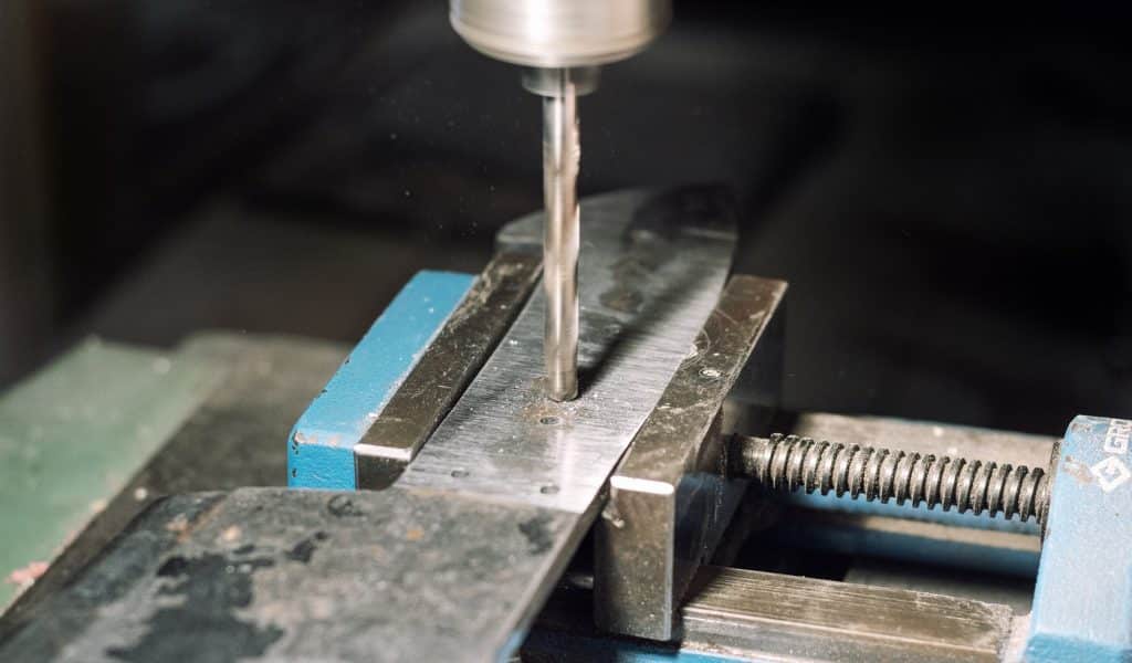 11 Best Budget Drill Press Reviews + Guide