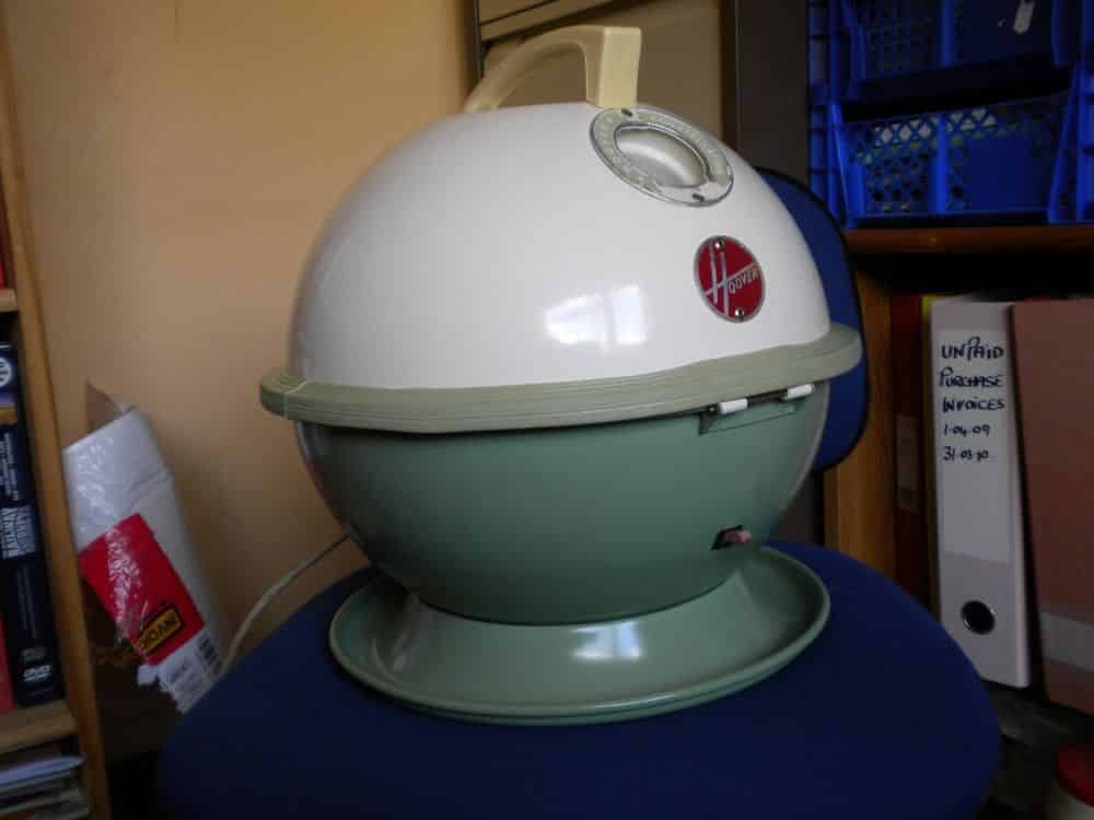 1954 Model 82 Hoover Constellation