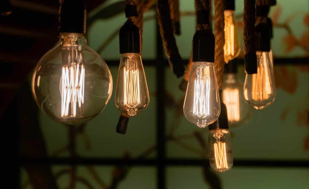 9 Best DIY Pendant Lighting Kit To Consider [Buyer's Guide]