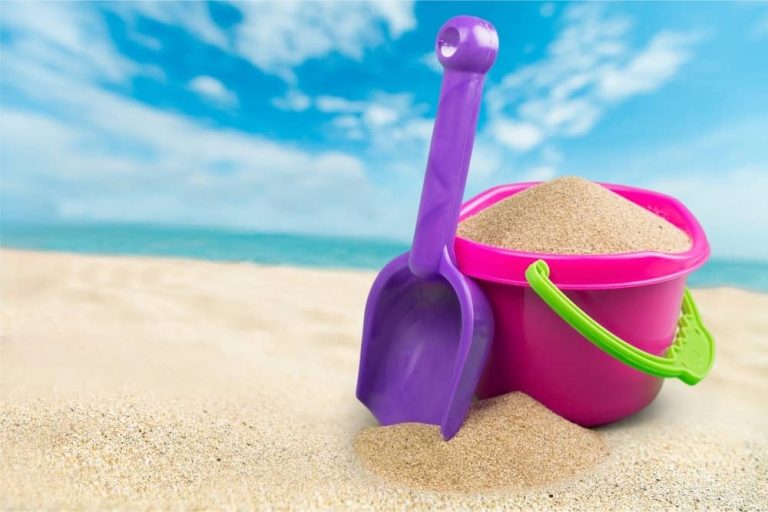 30 Different Types Of Buckets For Your Home [Information]