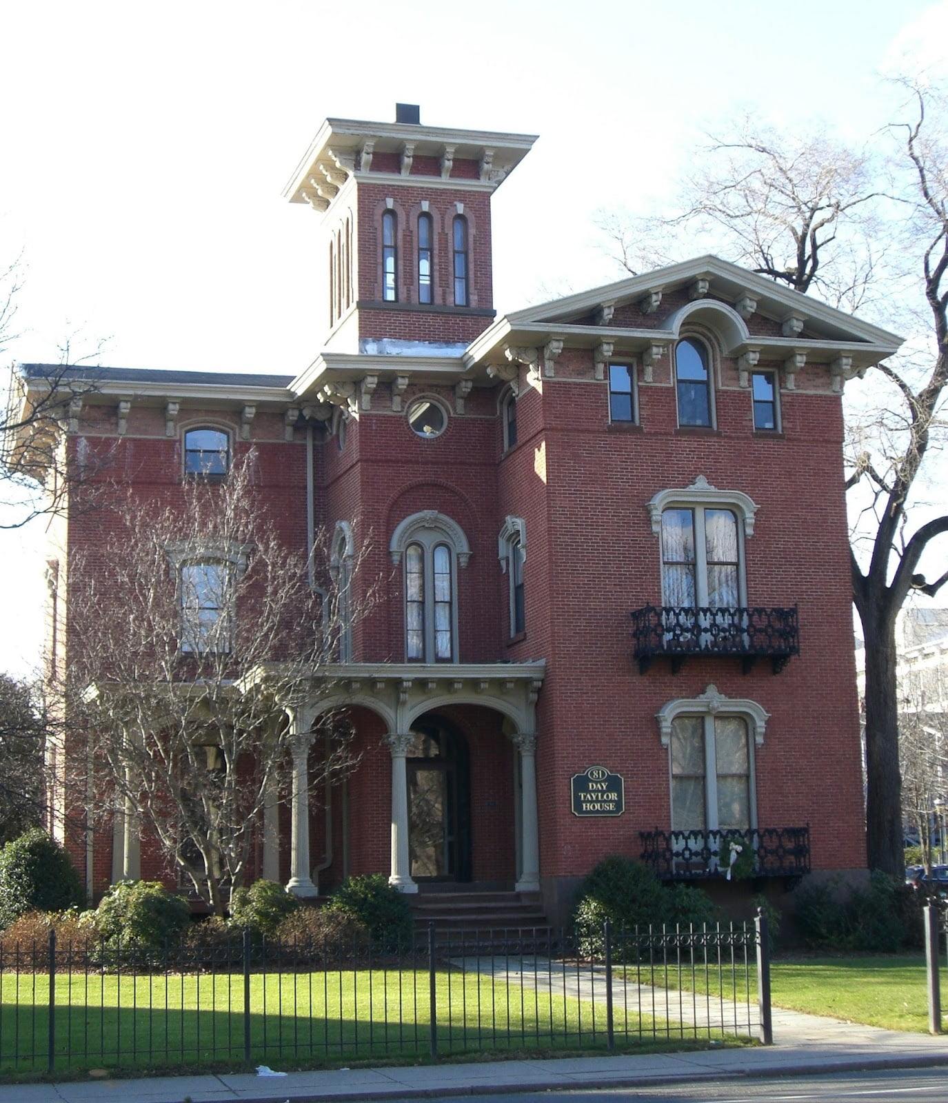 Italian Renaissance Villa Victorian House