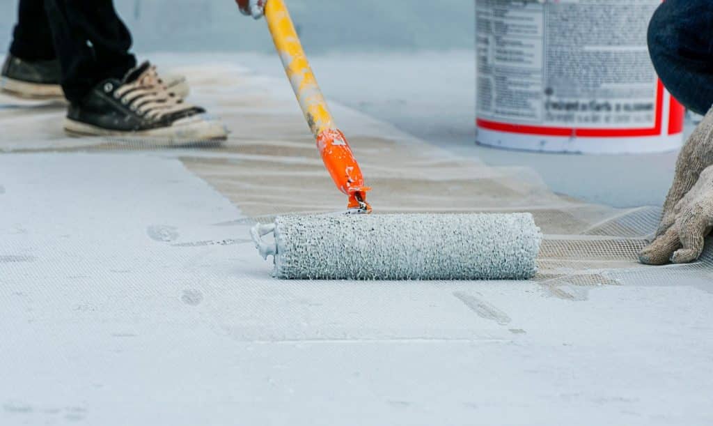 8 Best Basement Cement Floor Paints [Reviews & Buyer's Guide]