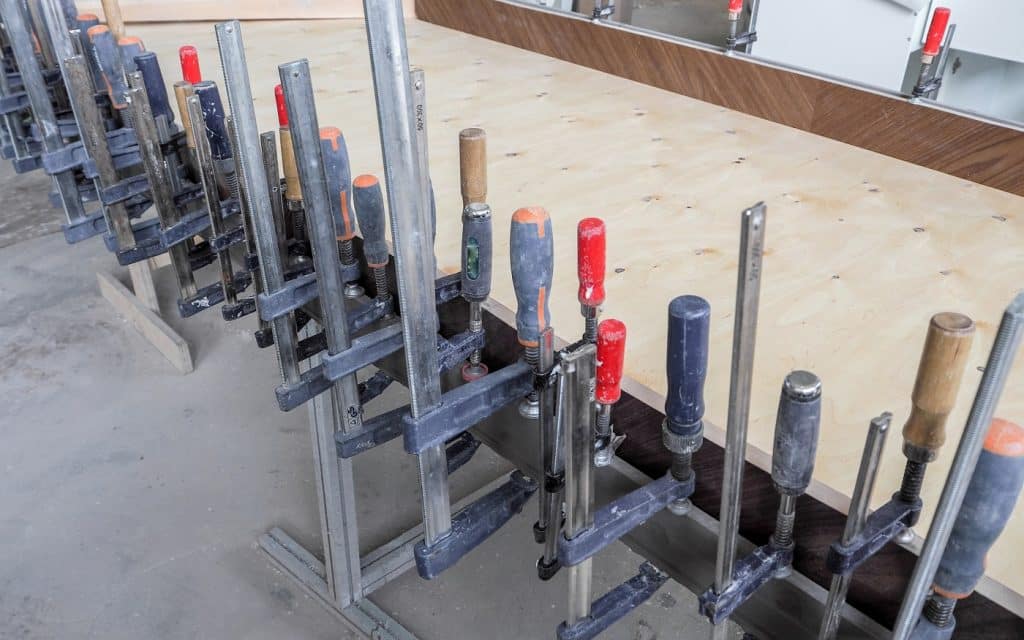 Metal And Wood Glue Best Glue For Metal To Wood Reviews + Guide