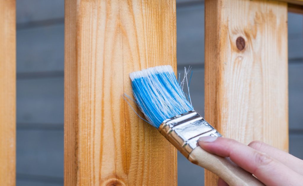 Epoxy Paint For Wood 101 [All You Need To Know+Buyer's Guide]