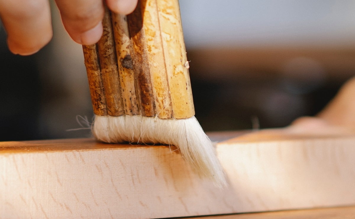 Epoxy Paint For Wood 101 [All You Need To Know+Buyer's Guide]