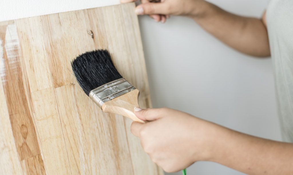 5 Best Wood Hardener Reviews + Buyer's Guide