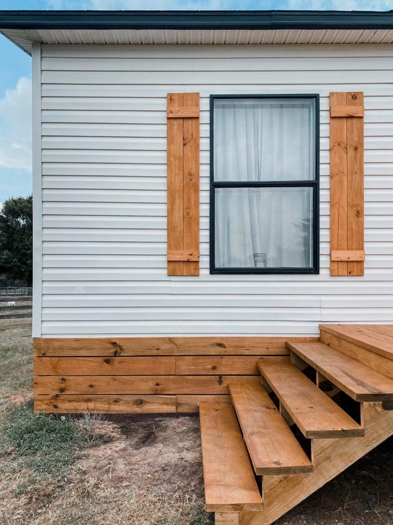 Mobile Home Wood Skirting