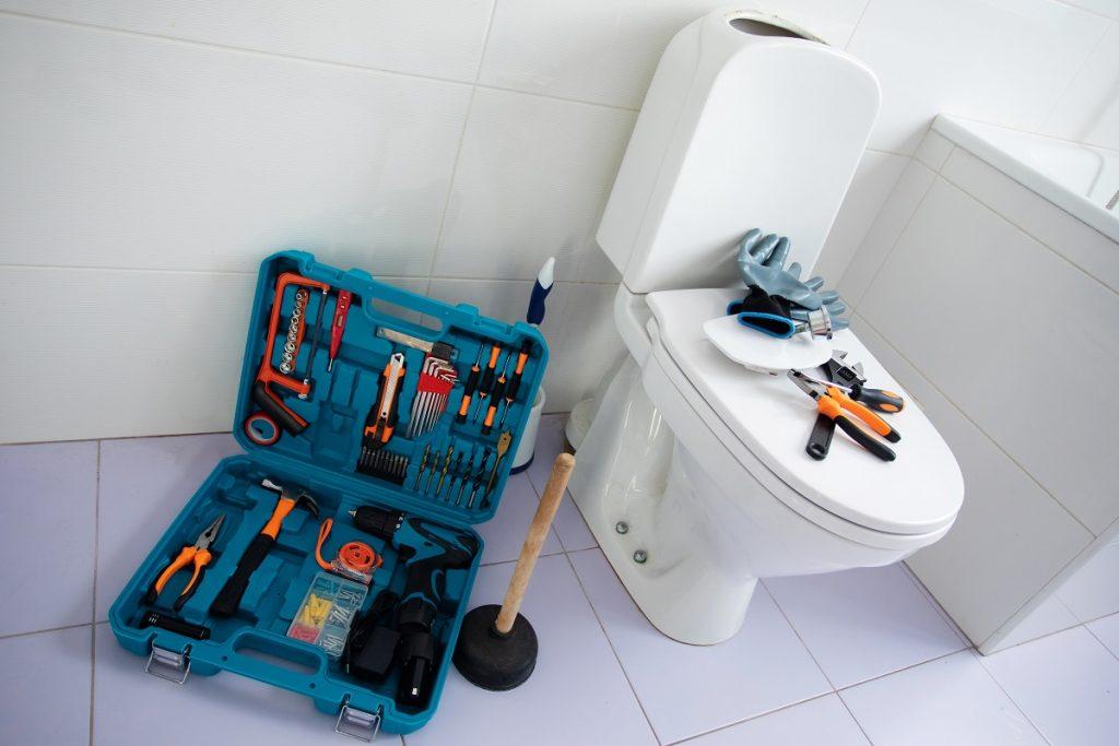 5 Best Epoxy For Toilet Tank Repair Reviews + Guide