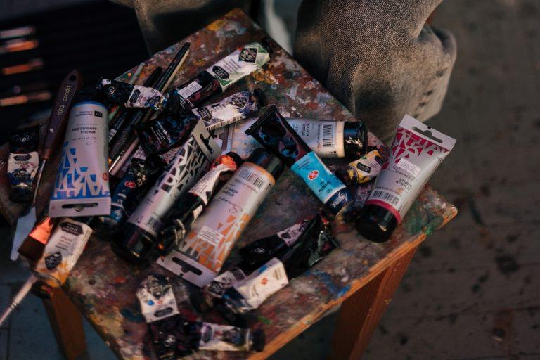 Acrylic Paint Vs Oil Differences + Ideas