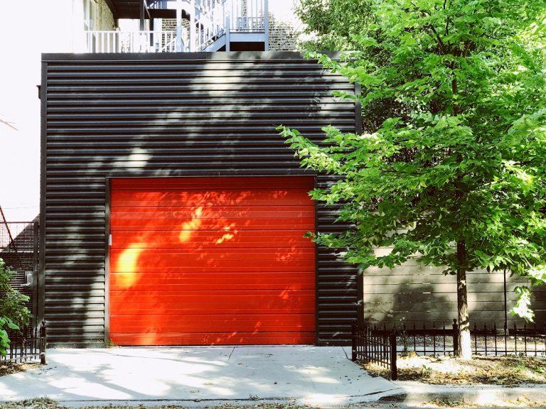 How To Paint A Garage Door