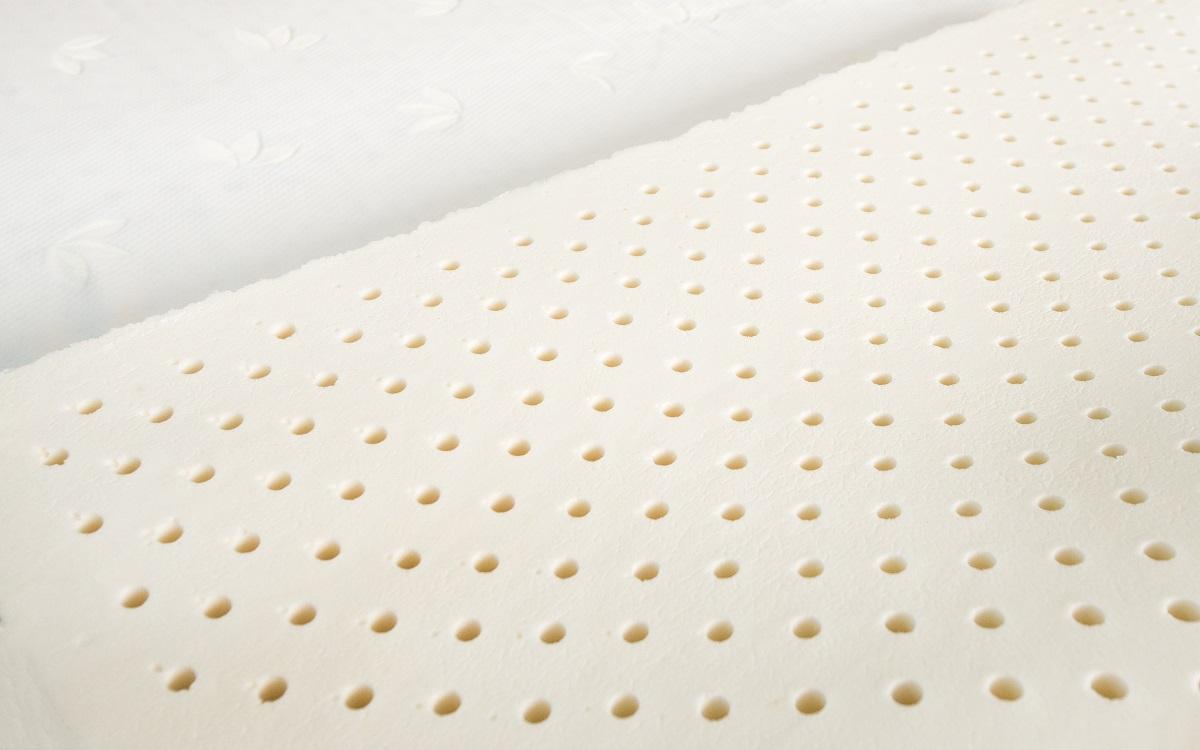 Nature para latex pillow and mattress. Latex Mattresses.