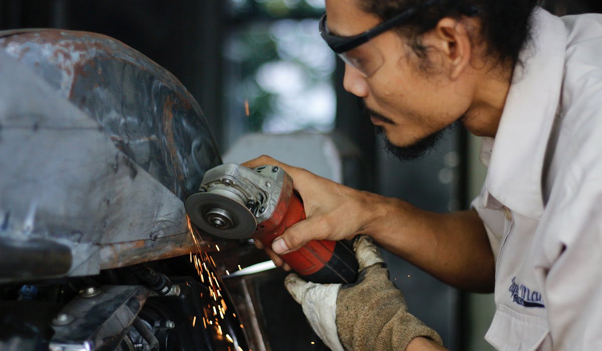 What's The Difference Between An Angle Grinder And A Polisher