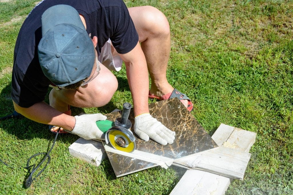 Which Angle Grinder Disc For Tiles? Things You Should Know