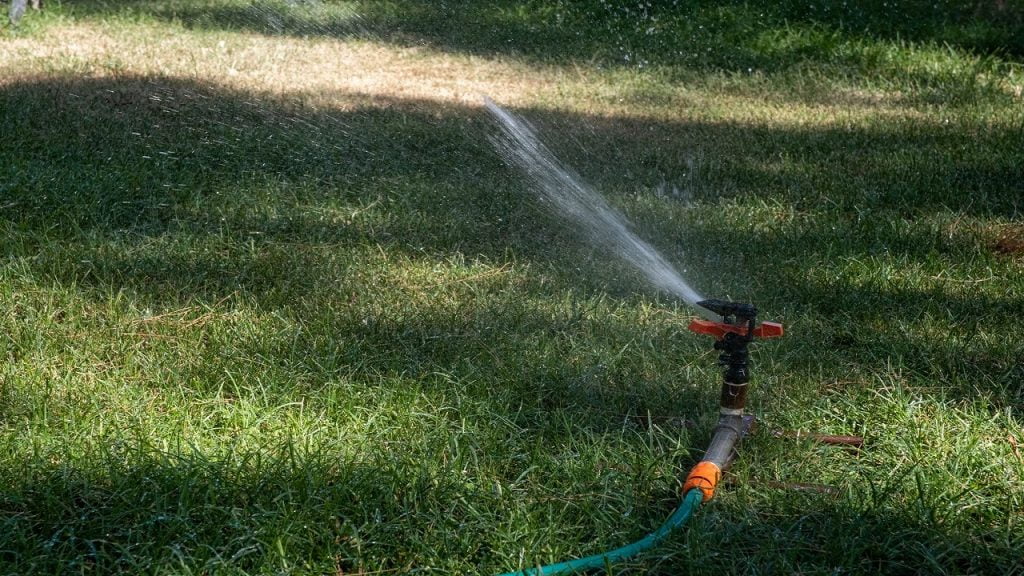 How To Install An Impact Sprinkler?