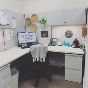 68 Cubicle Decor Ideas To Liven Up Your Office Space