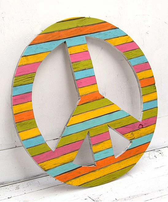 DIY Colorful Peace Sign Décor